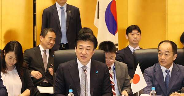 La Nación / Japón protesta contra Rusia tras entrada de un avión militar en su espacio aéreo
