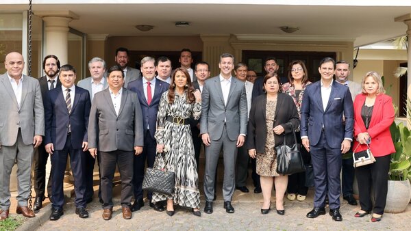 Reunión con Peña: Oficialismo está "accesible" a pedidos de opositores, pero no a todo