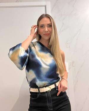 ¡La influencer Gaby Cogorno reveló que está en la dulce espera! - Gente - ABC Color