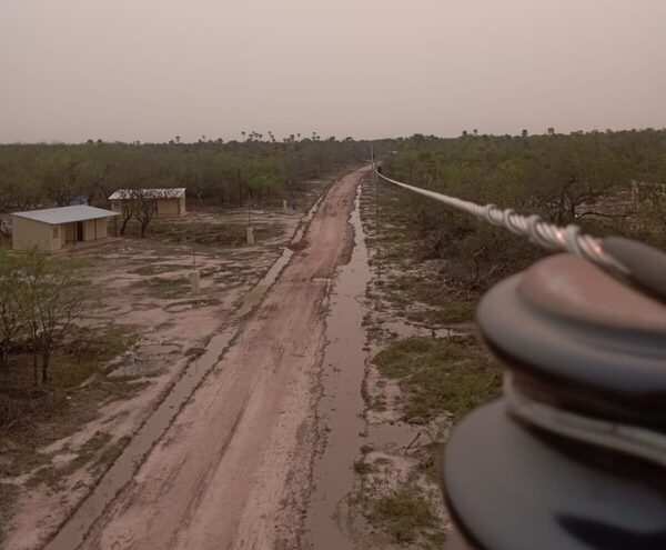 Avanzan obras de infraestructura eléctrica en la comunidad indígena Xakye Axa en Presidente Hayes - .::Agencia IP::.