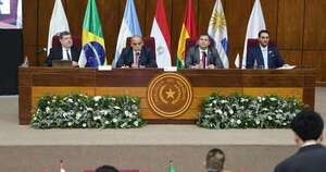 La Nación / Núñez exhorta al Parlasur a avanzar hacia un modelo de desarrollo económico y social