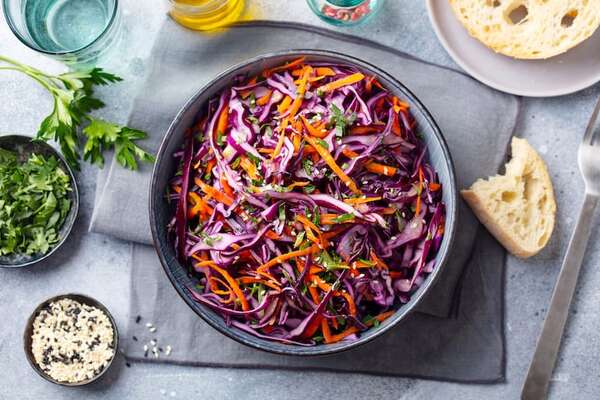 Sabrosa y liviana ensalada coleslaw: así es la receta - Gastronomía - ABC Color
