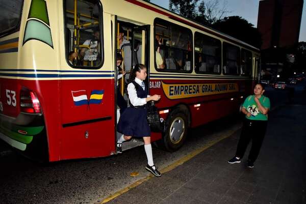 Horario de verano: inseguridad y falta de transporte preocupan al MEC - Nacionales - ABC Color