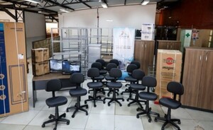 Hospital Regional recibió insumos y mobiliarios