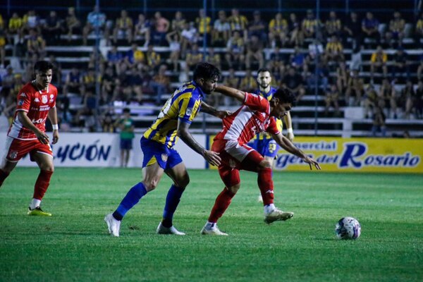 Versus / General celebra el empate en la última jugada