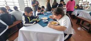 Suspensión de almuerzo escolar no debe afectar el proceso pedagógico, dice supervisora - Nacionales - ABC Color
