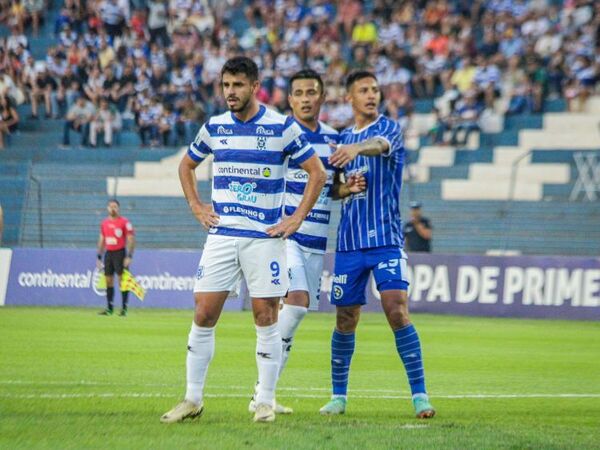 ¡Otro ayudin a equipos que estan en zona de descenso¡ Esta vez Felipe Gimenez regala tres puntos a Sol de América