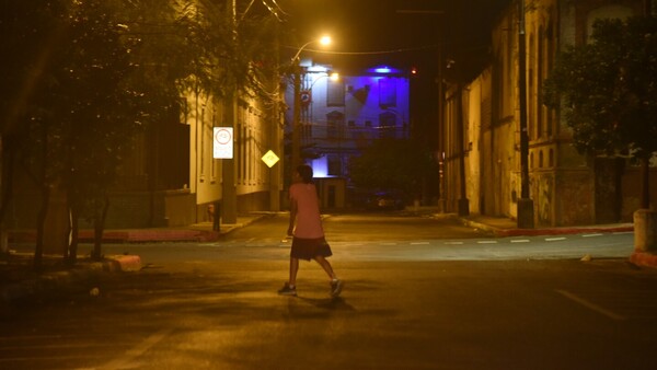 Lo que tenés que saber: Bares trabajan pese a la inseguridad y la falta de iluminación