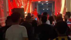 Farra sobre el puente Ñandutí armó guyryry