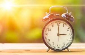 Proyecto que establece el horario de verano como permanente será estudiando en Diputados