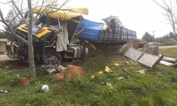 Estallido mortal: chofer muere en choque tras explosión de neumático – Prensa 5