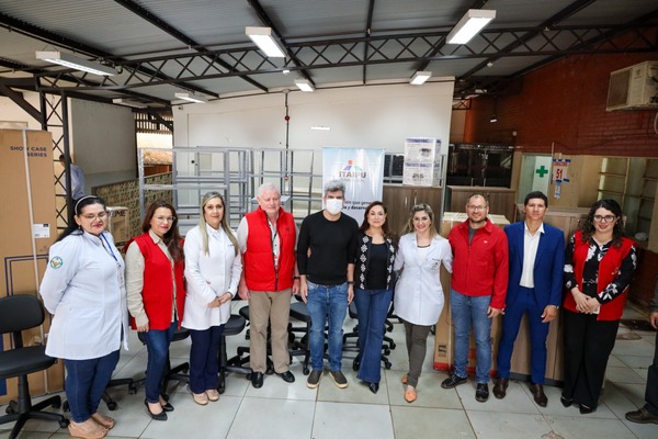 Hospital Regional recibe insumos y mobiliarios de parte de Itaipu - La Clave
