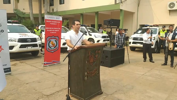 Gobierno entrega nuevas patrulleras al Departamento de Caaguazú - Noticiero Paraguay