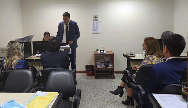 Abogada afrontará juicio por presuntamente patrocinar denuncias falsas iniciadas por RGD