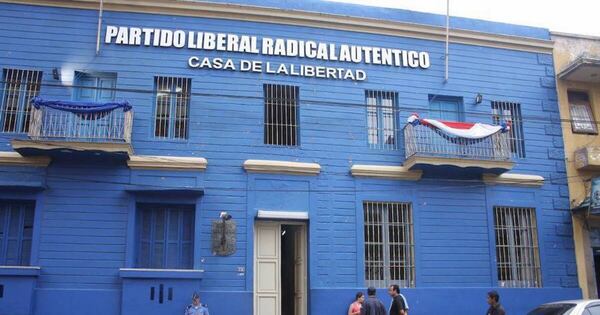 La Nación / Presidentes de comités acusan a disidentes de “dañar la imagen y credibilidad” del PLRA
