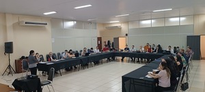 Taller en Encarnación aborda las amenazas ambientales del arroyo Potîy