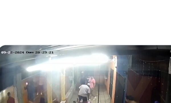 (VIDEO)¡”Tercer tiempo” opa en moquete!