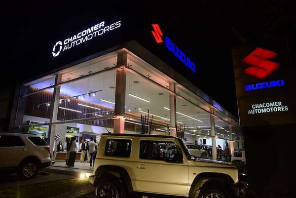 Chacomer inaugura showroom de Suzuki - Negocios - ABC Color
