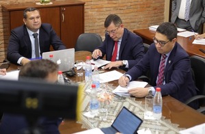 Comisión de Legislación y centrales sindicales debaten con sobre la ley del Servicio Civil - ADN Digital
