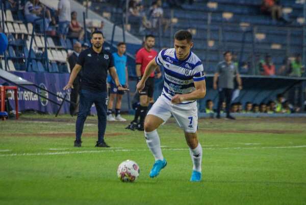 Felipe Giménez: “Perder en casa es algo que cuesta digerir” - Fútbol - ABC Color