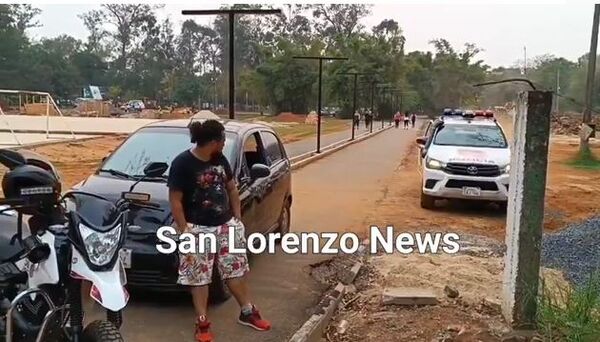 (VIDEO). Tatacho se paseó por la nueva ciclovía de Sanlo y polis lo atraparon
