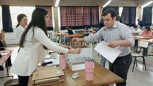 Conozca la lista de ganadores del concurso de la Cámara de Diputados - Nacionales - ABC Color