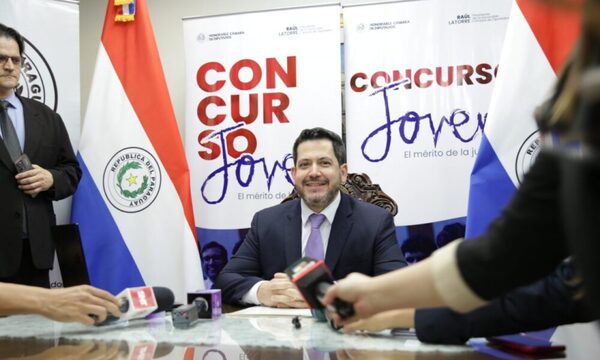 Diputados dan a conocer la lista de los 50 nuevos funcionarios admitidos