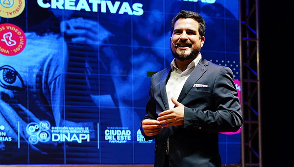 Conectivo: un ecosistema digital para conectar el talento creativo (representa el 2,5% del PIB)
