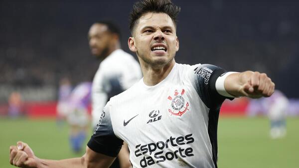 Ángel Romero lleva al Corinthians a las semifinales de la Sudamericana