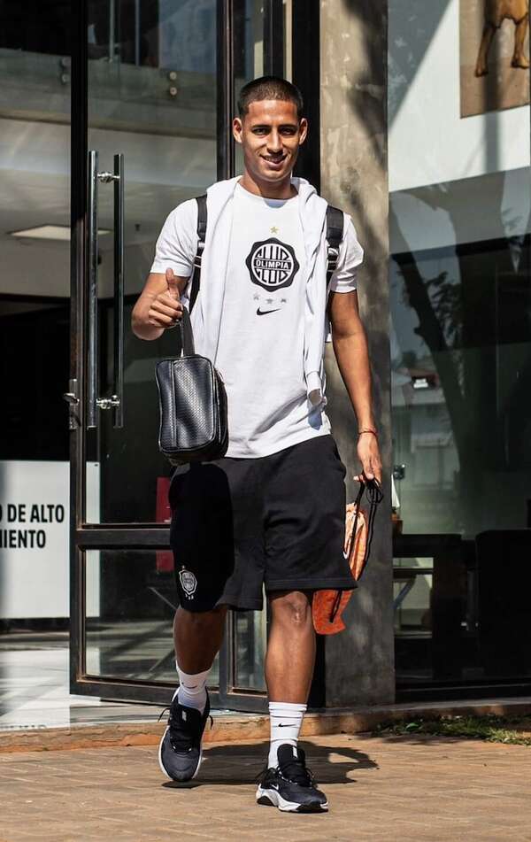 Hugo Adrián, opción ofensiva en Olimpia - Fútbol - ABC Color