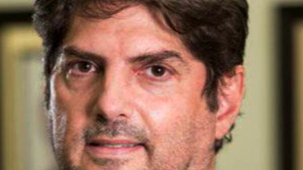 El fin de sobrecostos creados por la burocracia reclaman importadores