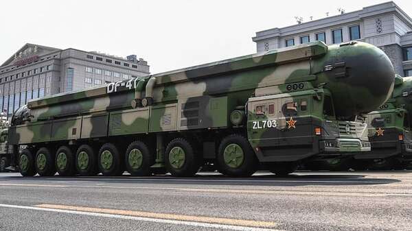 China inquieta a sus vecinos con el primer lanzamiento de un misil balístico en décadas - Mundo - ABC Color
