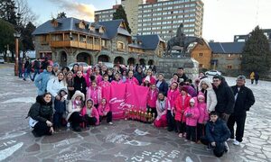 Bailarinas esteñas se lucen en Bariloche