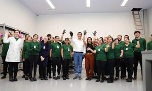 Gobernador sigue con recorridos por industrias en Alto Paraná