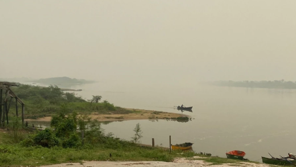 Calidad del aire cae a niveles insalubres por incendios forestales