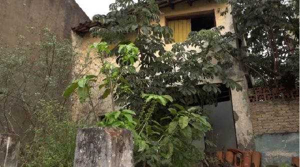 Vecinos denuncian casa abandonada utilizada como aguantadero de adictos