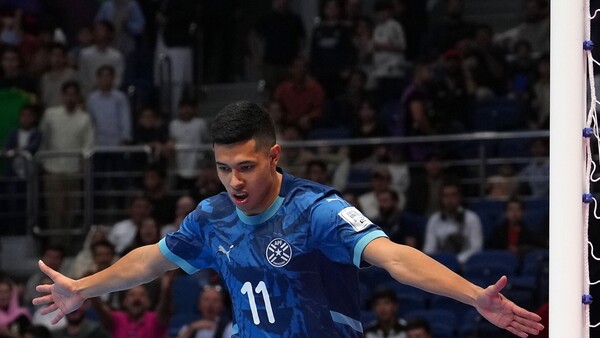 Paraguay supera a Afganistán y se mete a cuartos
