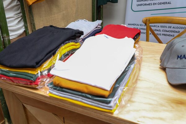 Emprendedor de Minga Guazú incursiona en el rubro textil - La Clave
