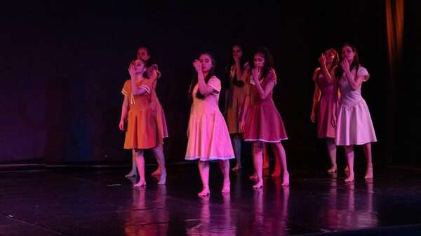 La obra de danza “Flores para Flores” volverá a presentarse en el Teatro de las Américas - Cultura - ABC Color