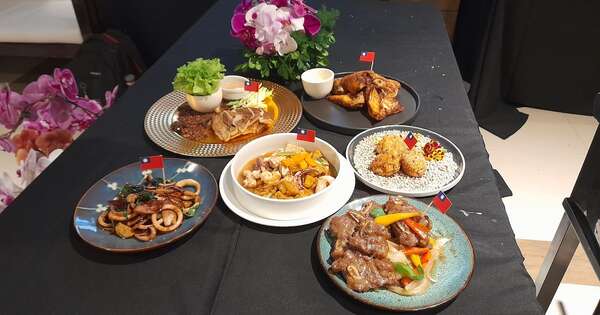 La Nación / Chefs taiwaneses deleitaron con seis platos tradicionales