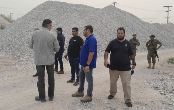 Fiscalía allana fábricas en San Lázaro y Vallemí tras denuncias por contaminación