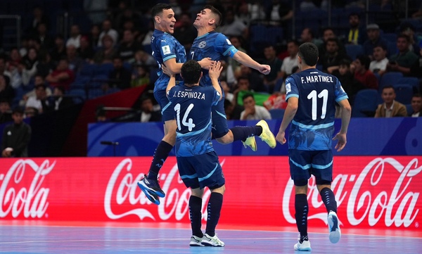 La Selección Paraguaya se metió entre los 8 mejores del Mundial de Futsal