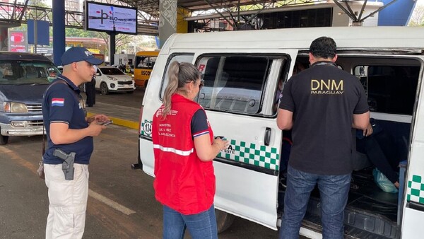 Buscan prevenir trata de personas con controles en el Puente de la Amistad