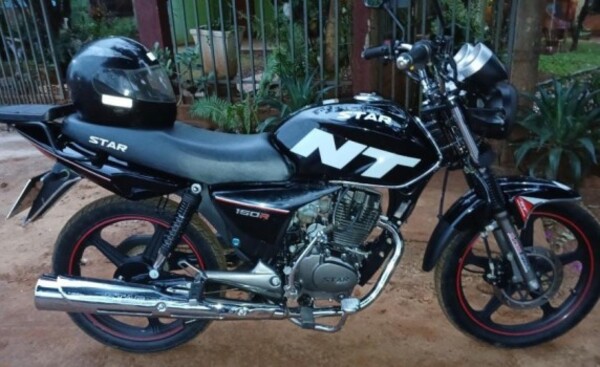 Roban motocicleta de una vivienda en Km 10 Acaray