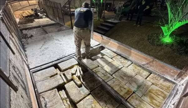 Detienen a camionero paraguayo con 2,8 toneladas de marihuana - ABC en el Este - ABC Color