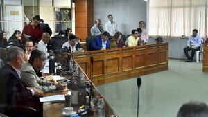 Ignoran solicitud de convocar a Nenecho para dar explicaciones