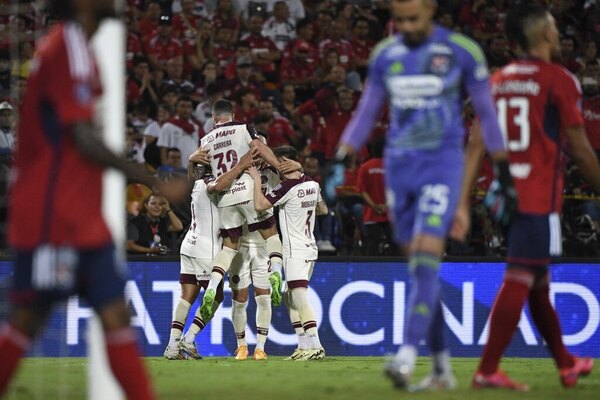 Versus / El Lanús de Cáceres alcanza las semis de la Sudamericana