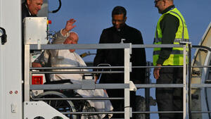 El papa Francisco emprendió su viaje a Luxemburgo y Bruselas para revitalizar la fe y abordar tensiones internacionales - .::Agencia IP::.