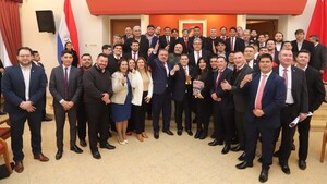 Dirigentes colorados de Central respaldan gestión del ministro de Desarrollo Social - ADN Digital