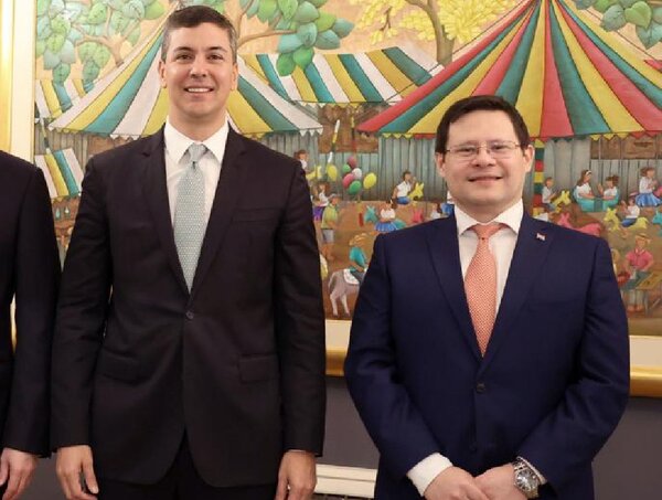 "Tengo respaldo del presidente", dice Óscar Orué · Radio Monumental 1080 AM